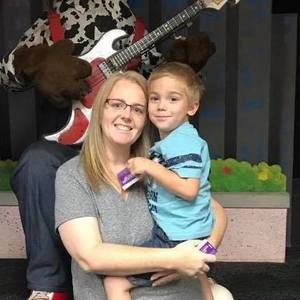 Meet your Posher, Jamie